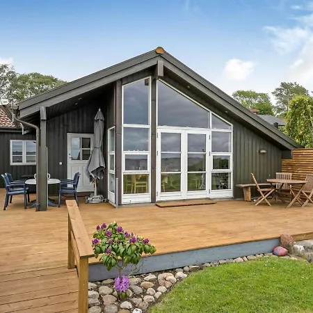 Hotel Tilia - 15m From The Sea In Funen By Interhome Fåborg