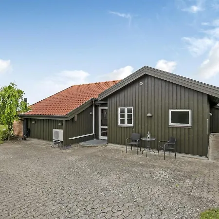 Tilia - 15m From The Sea In Funen By Interhome Fåborg