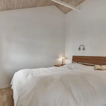 Hotel Tilia - 15m From The Sea In Funen By Interhome